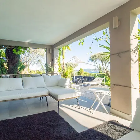 Les Hauts De - Surplombe Le Golfe De Saint-tropez * Grimaud